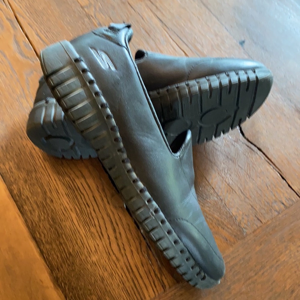 Sketchers Shoes
